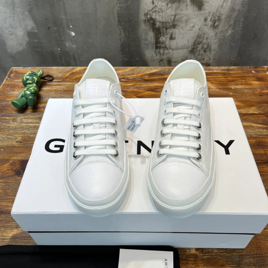 GVC SNEAKER