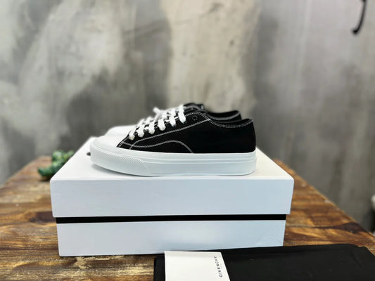 GVC SNEAKER