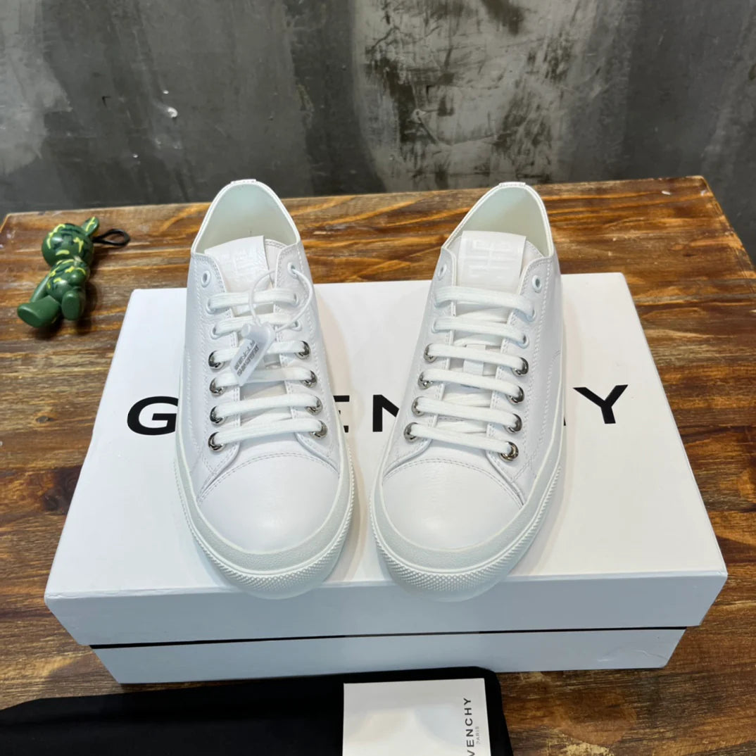 GVC SNEAKER