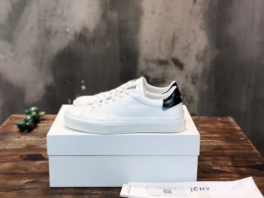 GVC SNEAKER