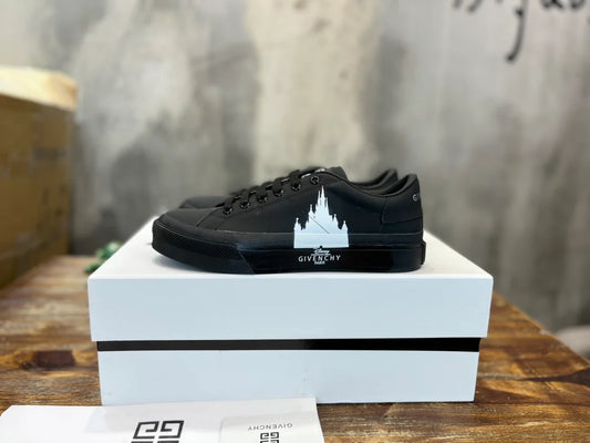 GVC SNEAKER