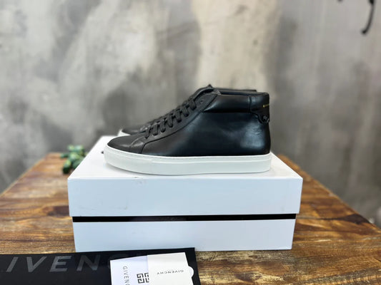 GVC SNEAKER