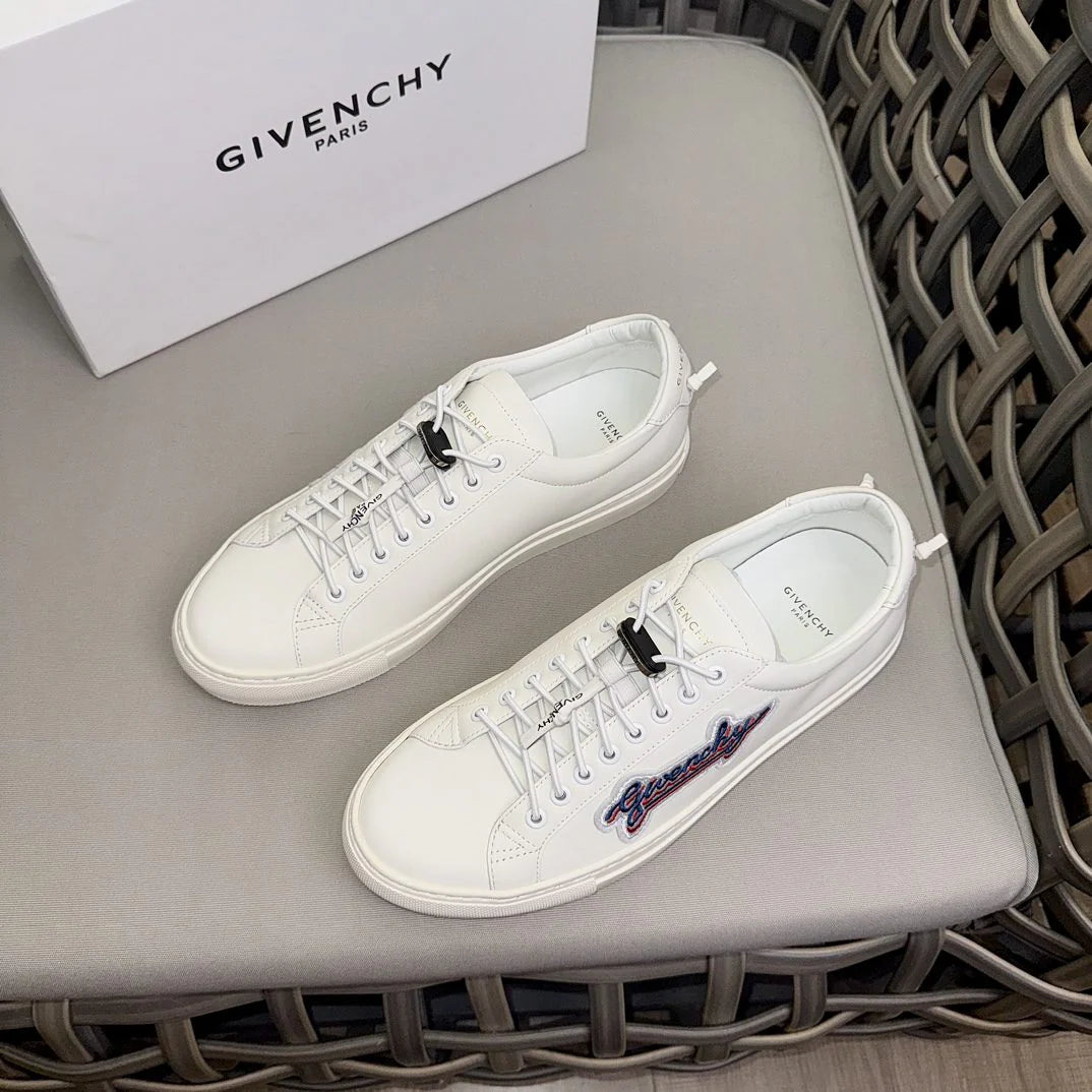 GVC SNEAKER
