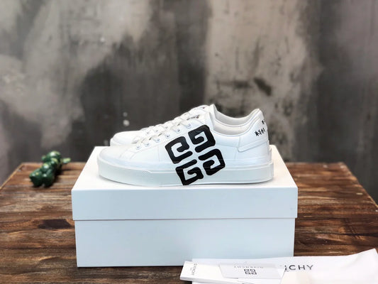 GVC SNEAKER