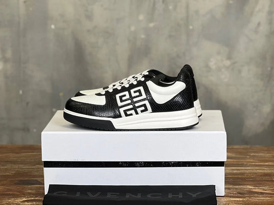 GVC SNEAKER