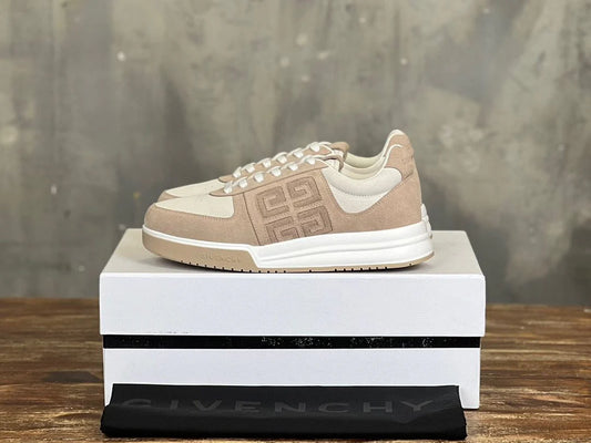 GVC SNEAKER
