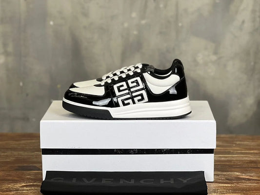 GVC SNEAKER