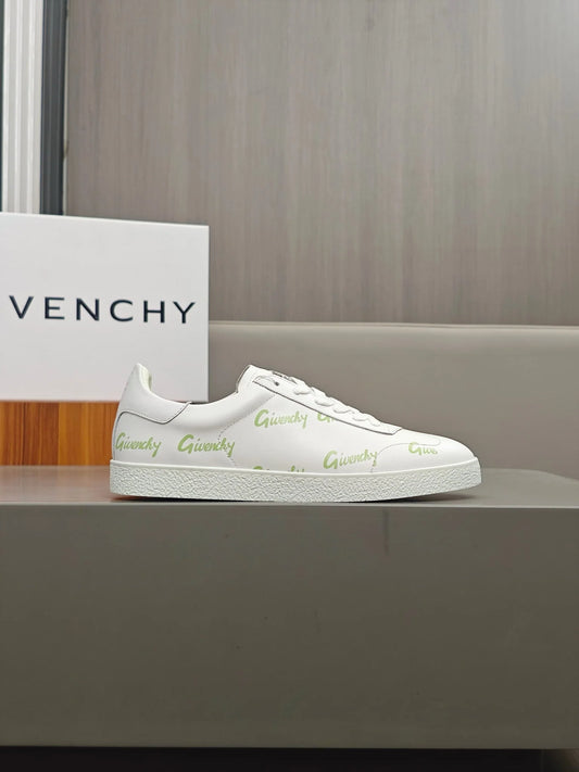 GVC SNEAKER