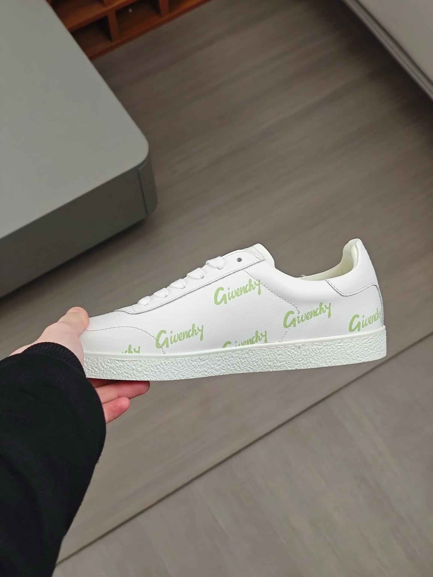 GVC SNEAKER