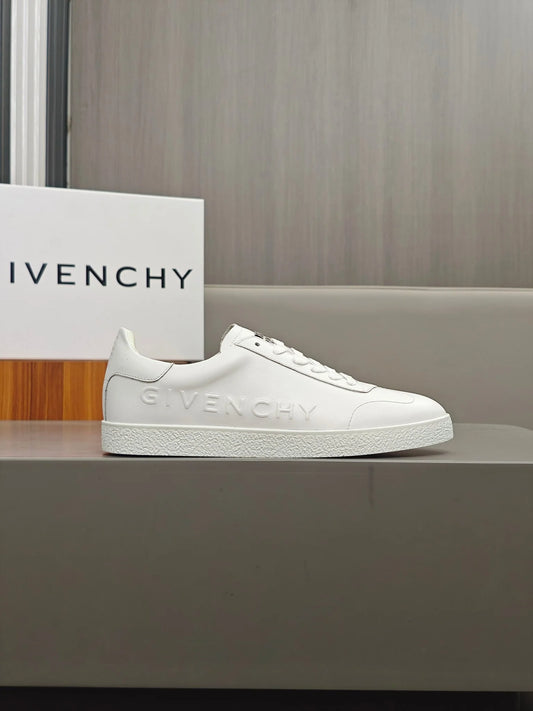 GVC SNEAKER