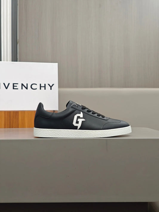 GVC SNEAKER