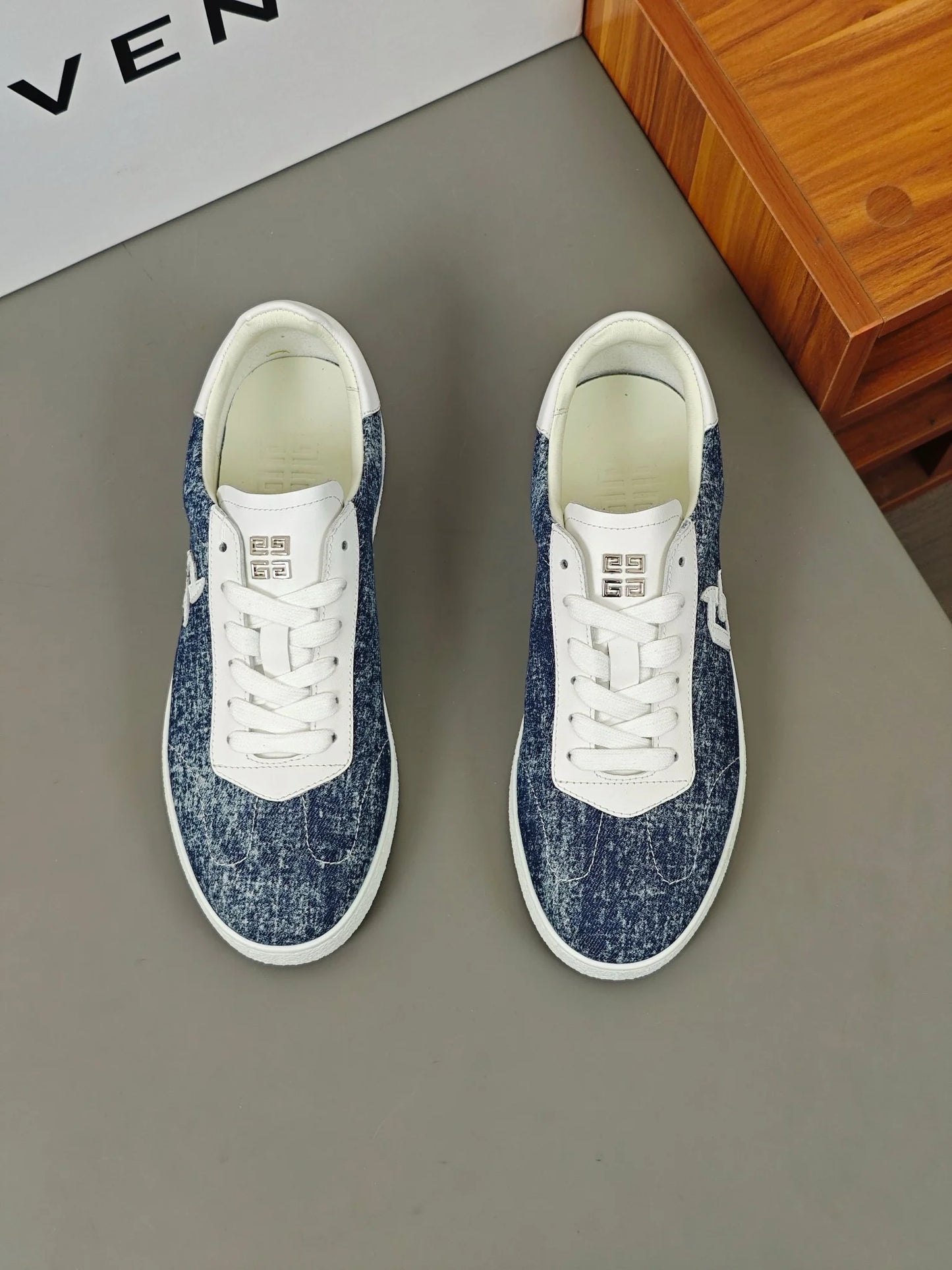 GVC SNEAKER
