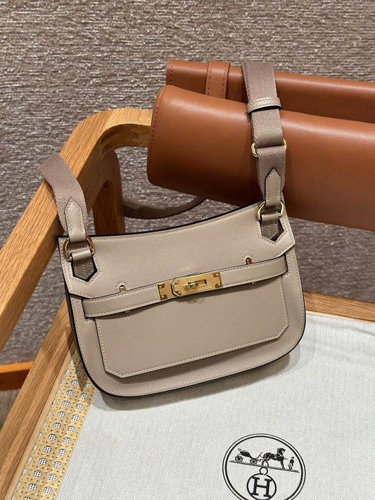 HERMES BAG