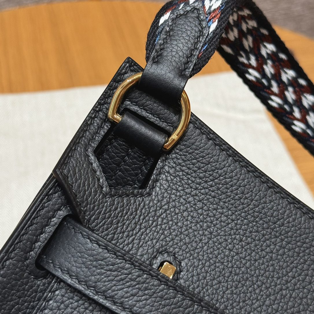 HERMES BAG
