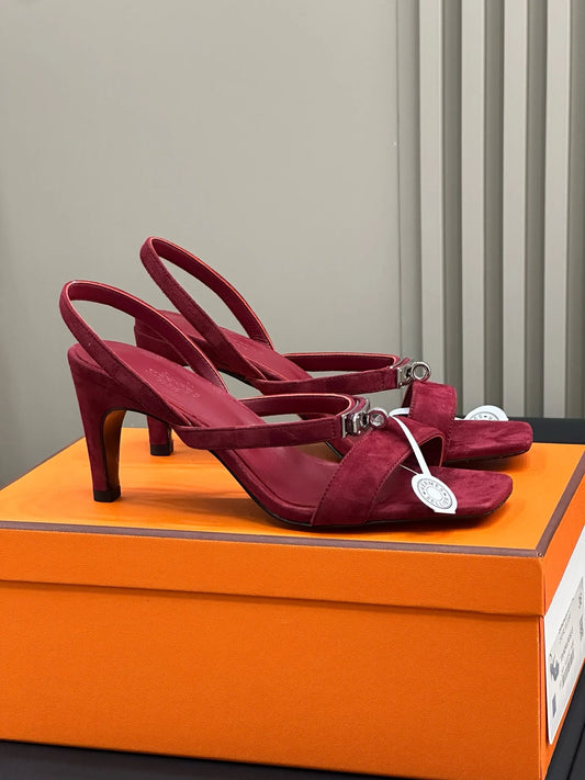 HERMES HEELS