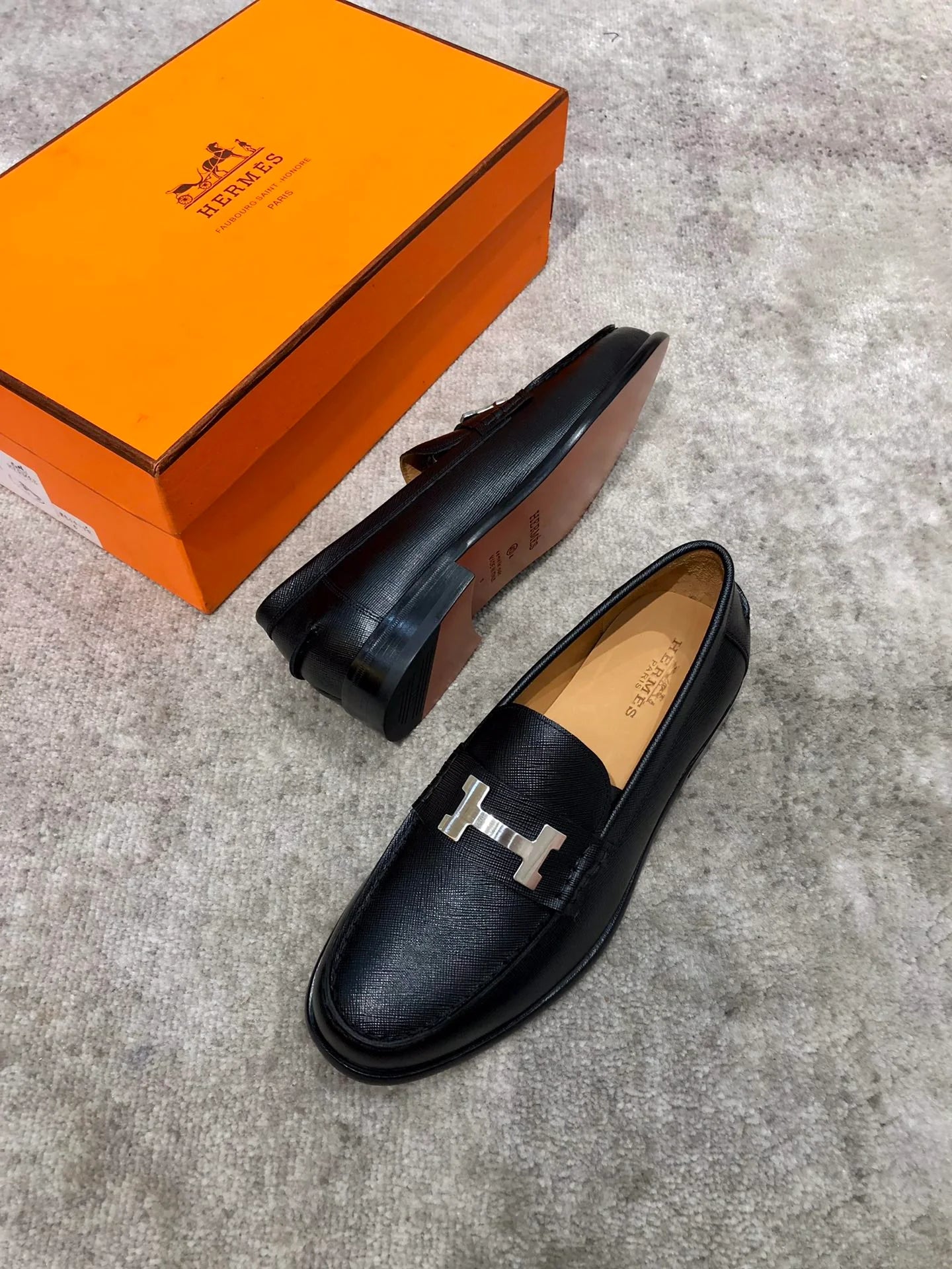 HERMES LOAFER