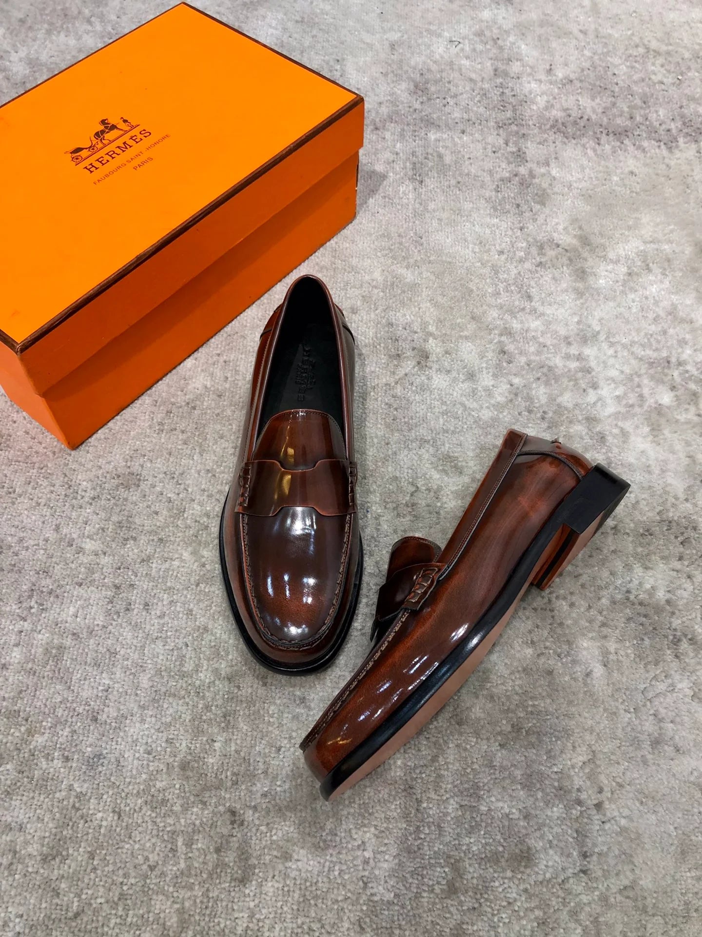 HERMES LOAFER
