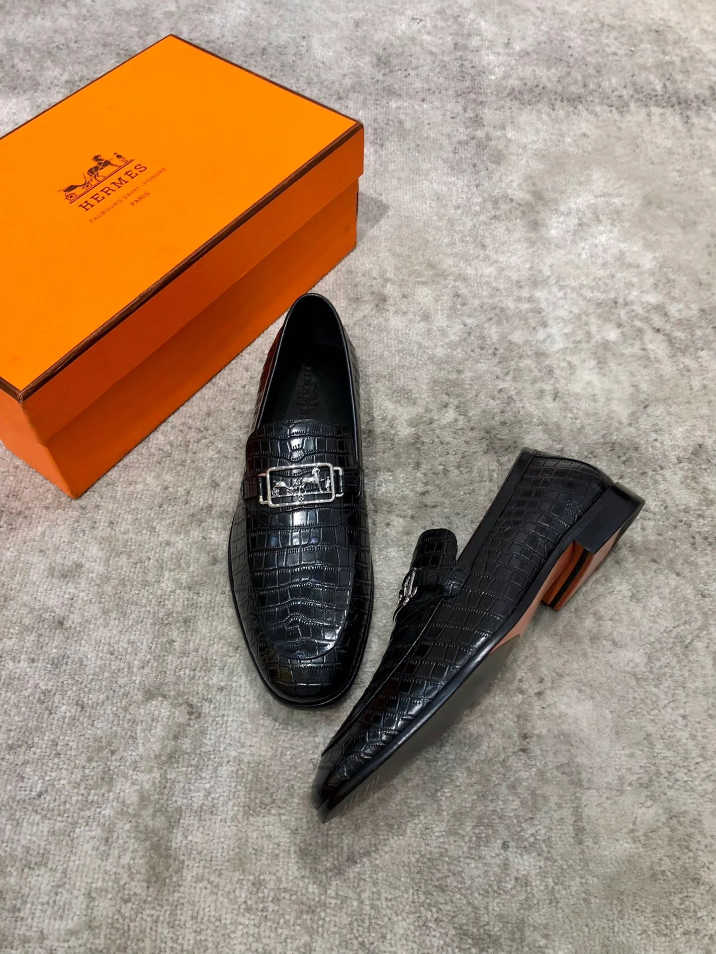 HERMES LOAFER