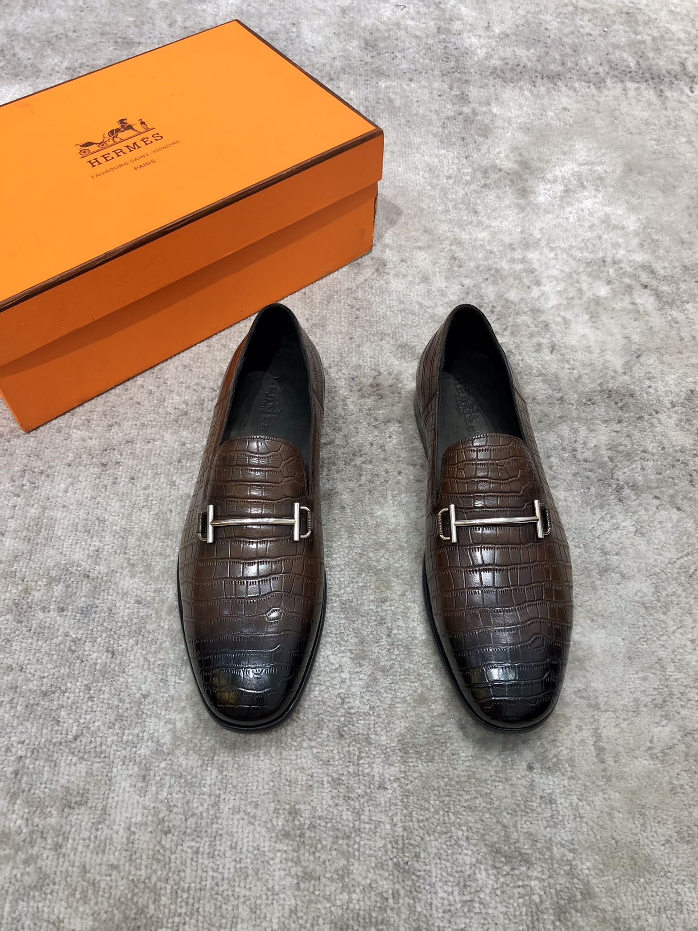 HERMES LOAFER