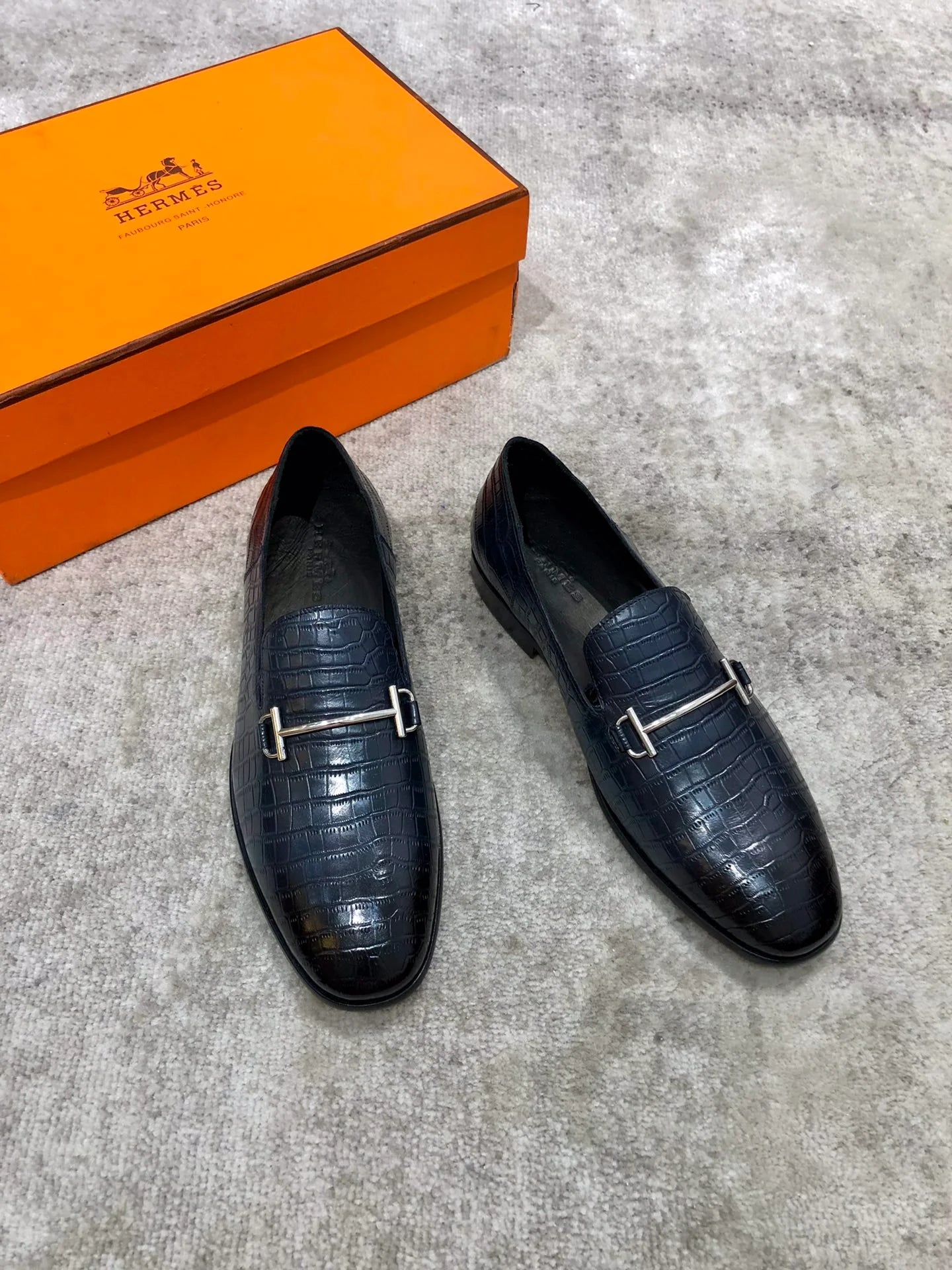 HERMES LOAFER