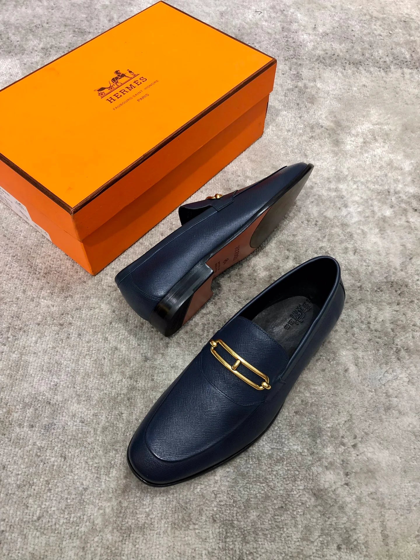 HERMES LOAFER