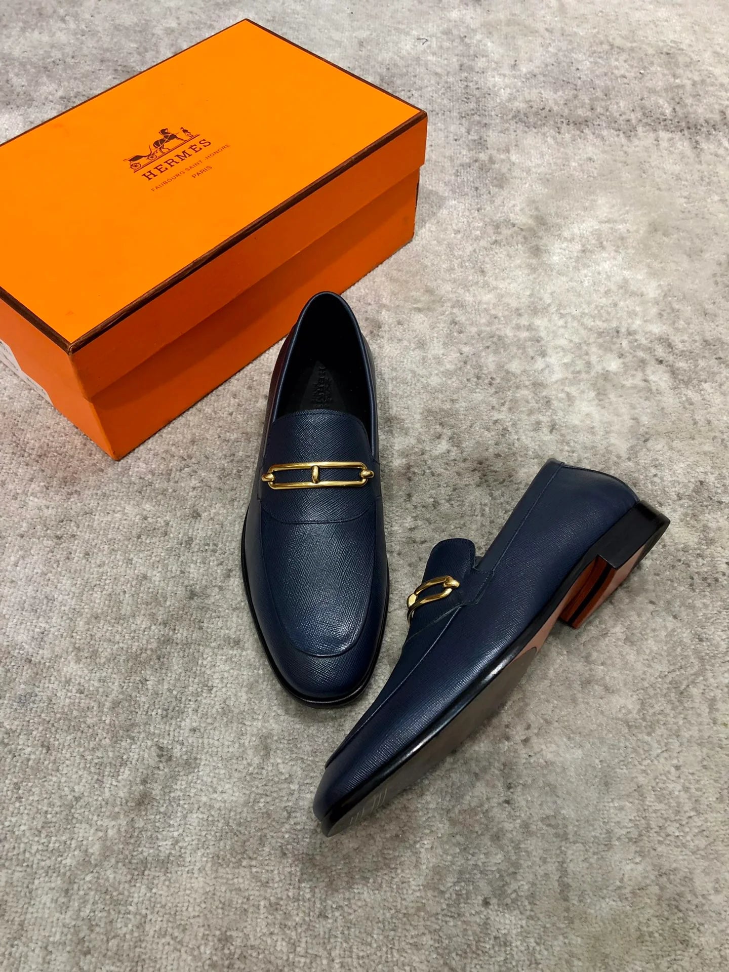 HERMES LOAFER
