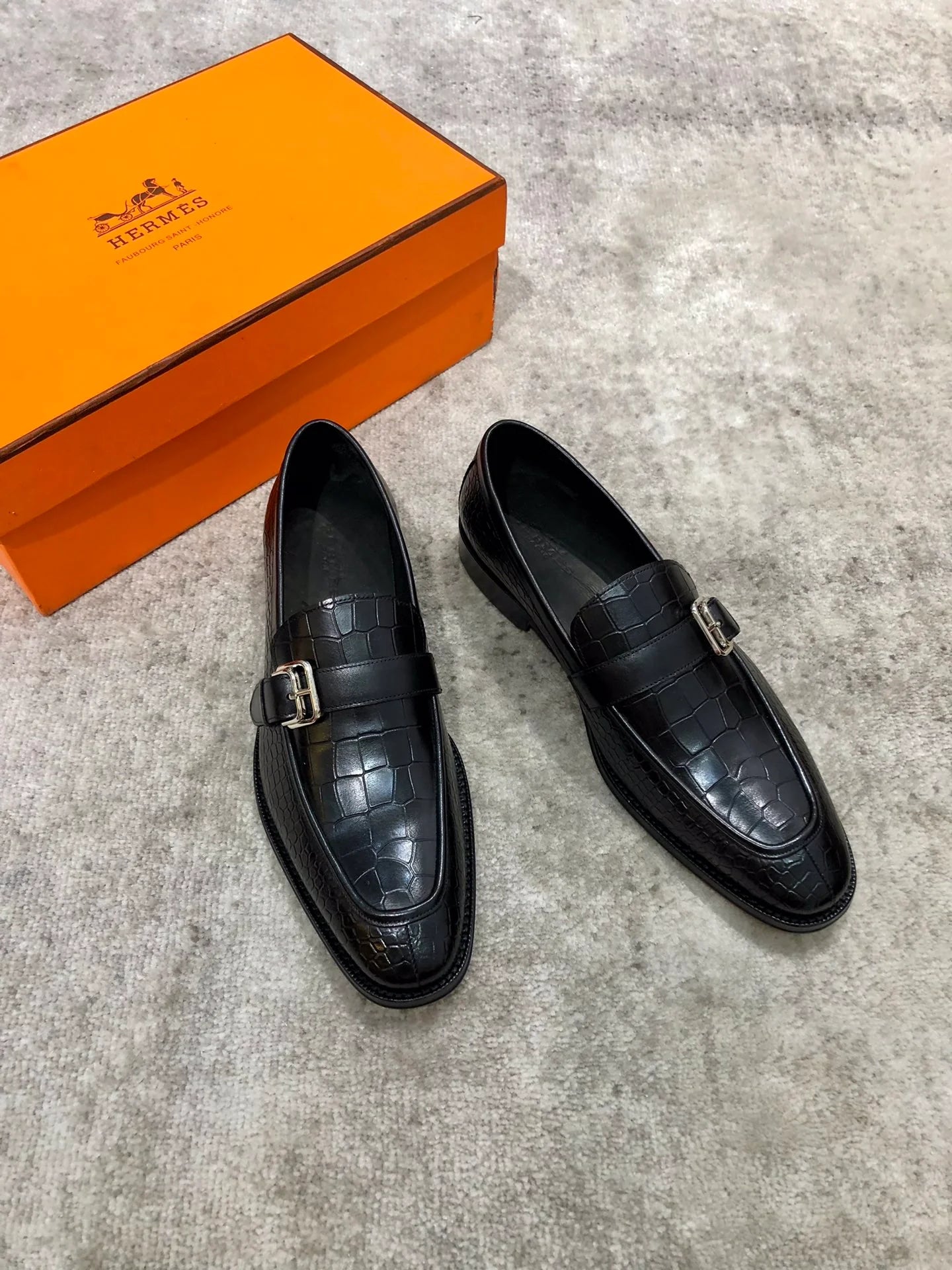 HERMES LOAFER