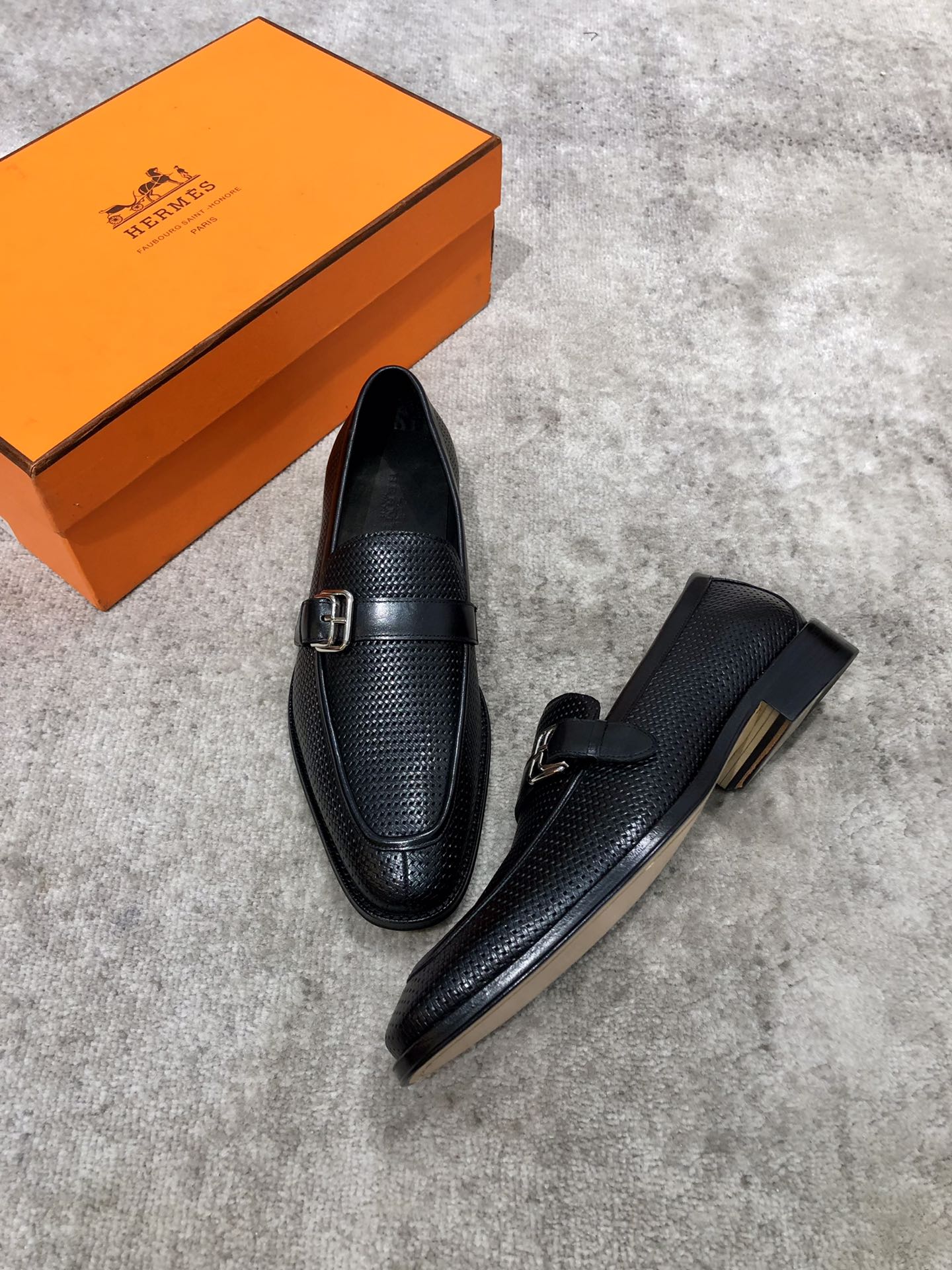 HERMES LOAFER