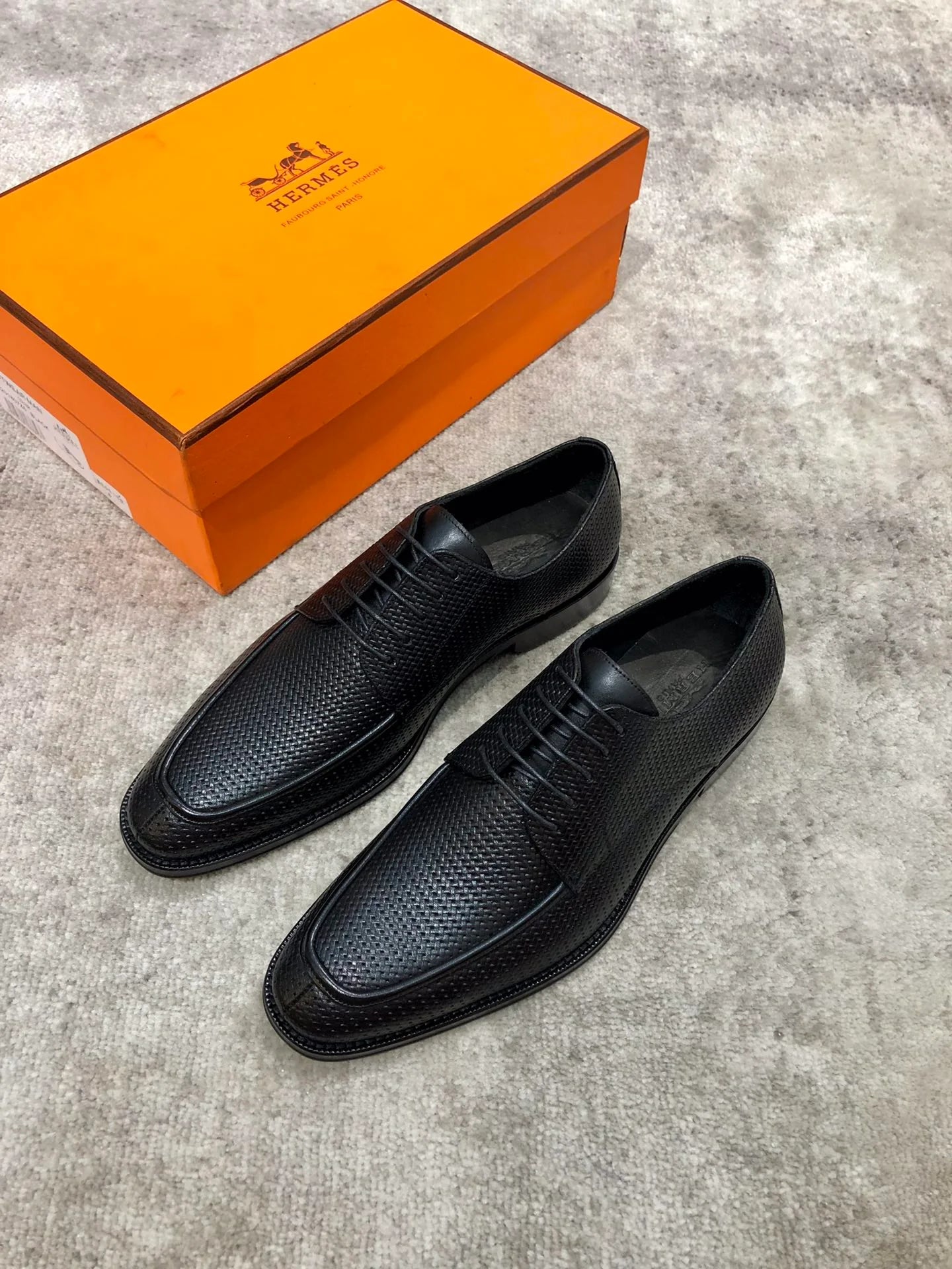 HERMES LOAFER