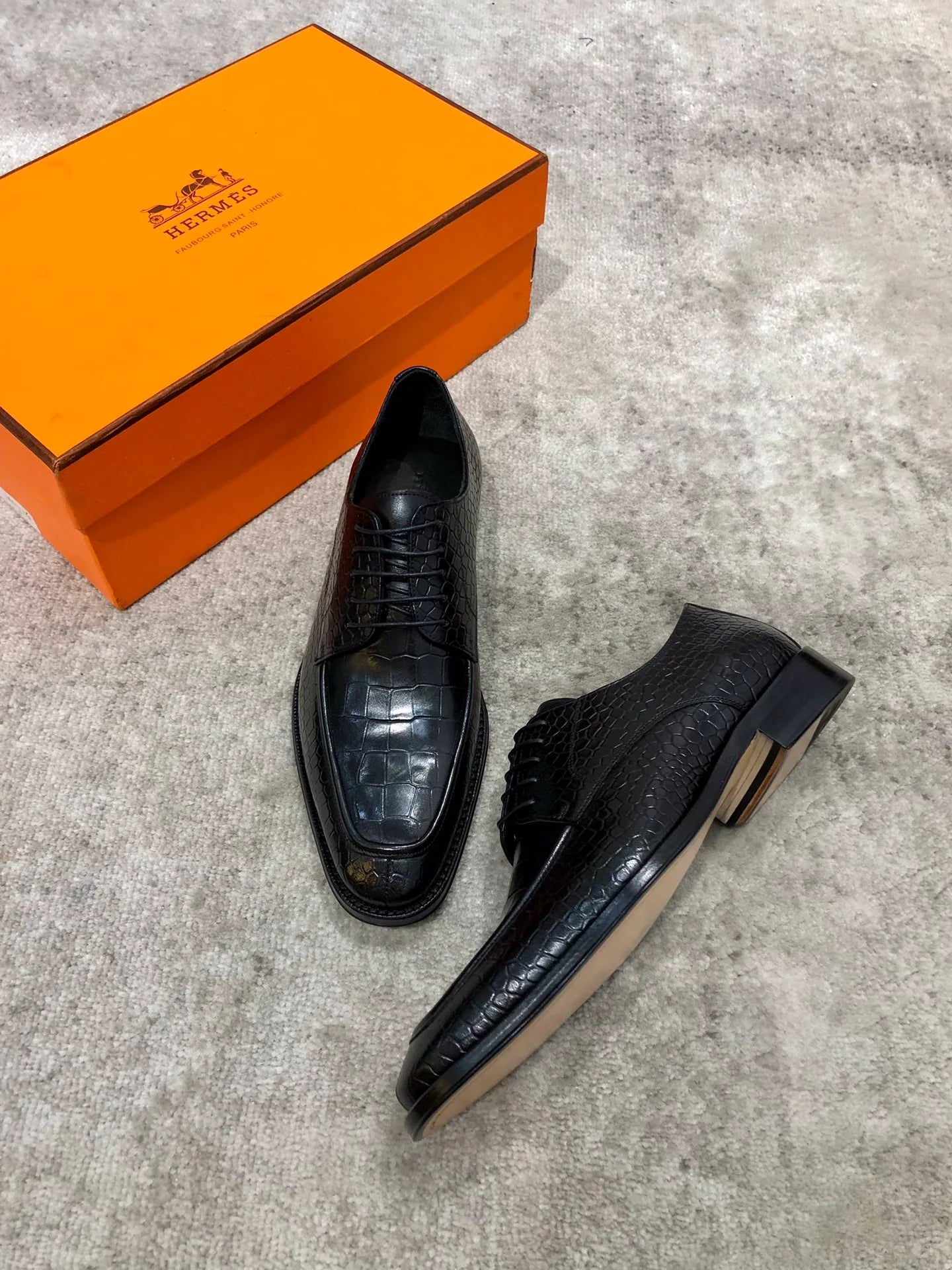 HERMES LOAFER