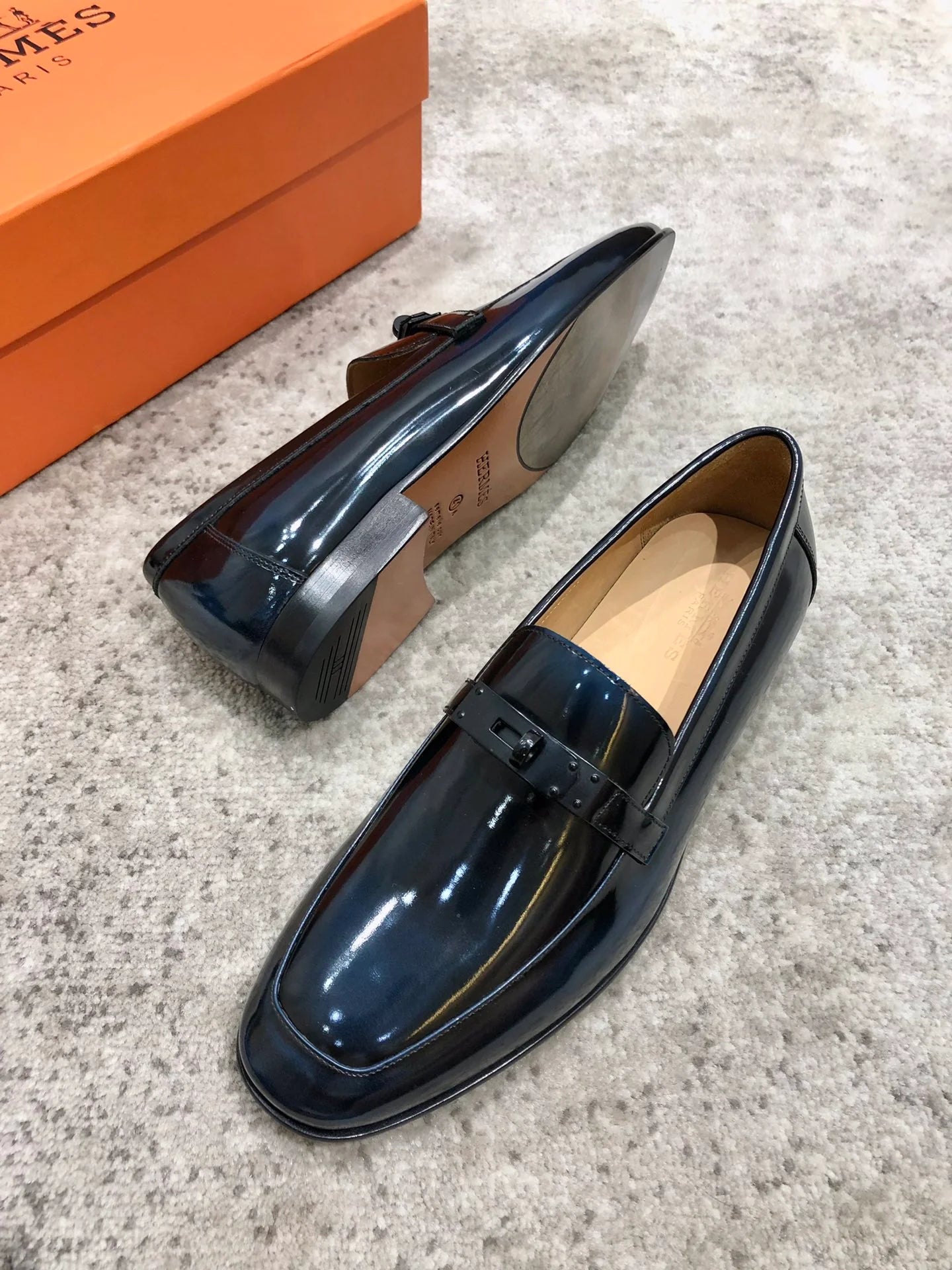 HERMES LOAFER