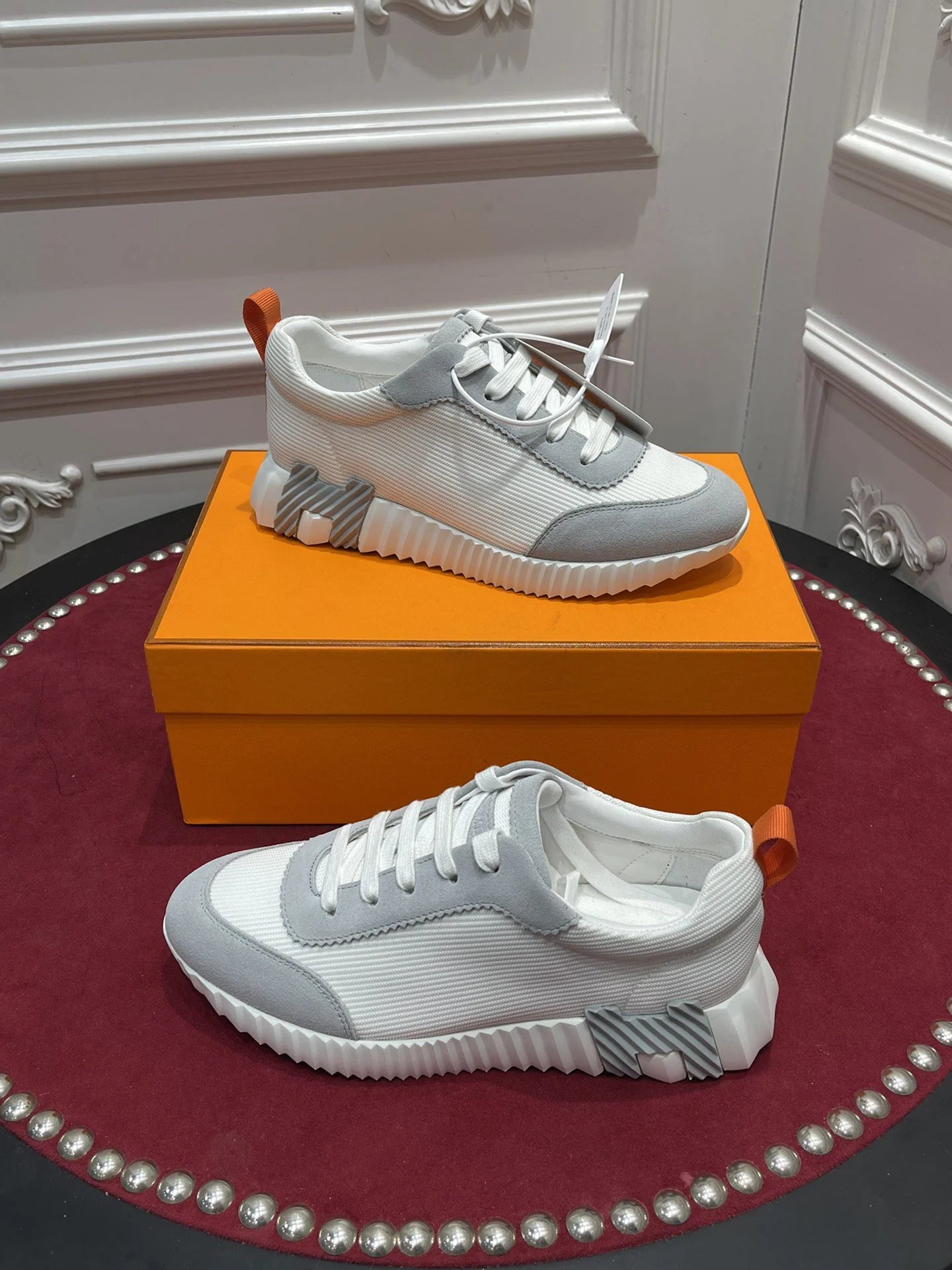 HERMES SNEAKER