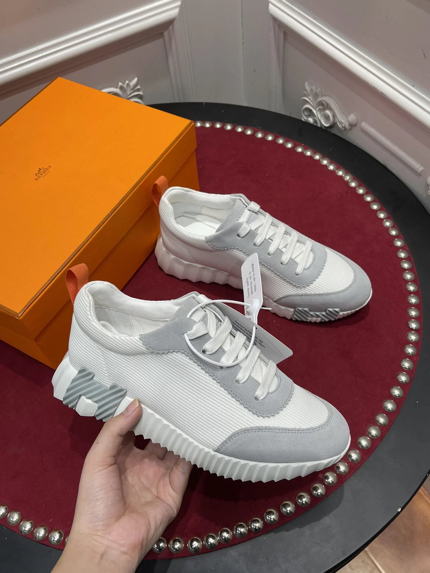 HERMES SNEAKER