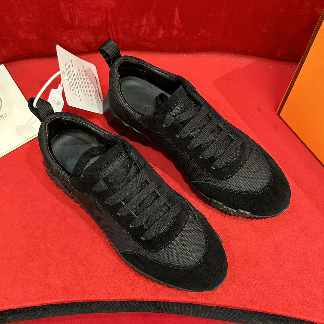 HERMES SNEAKER