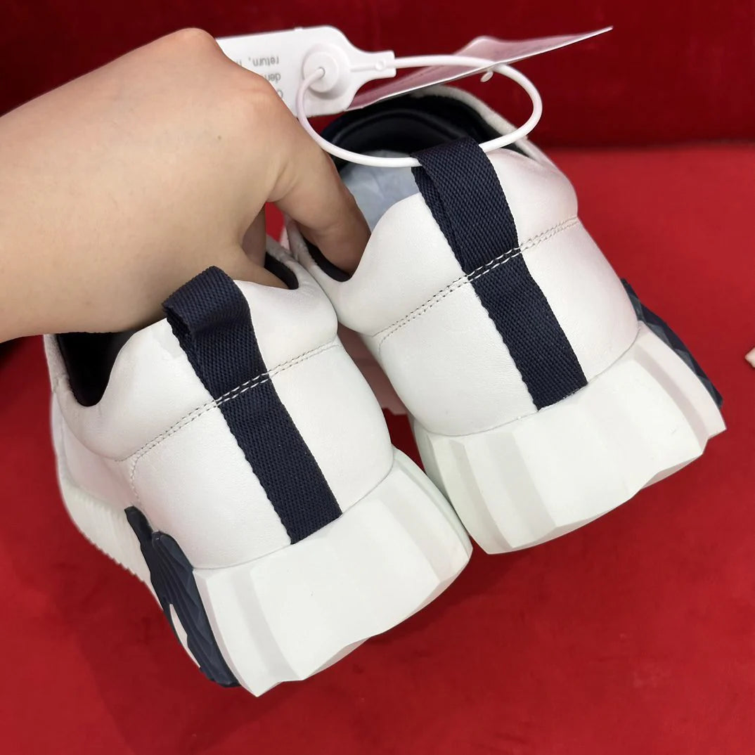 HERMES SNEAKER