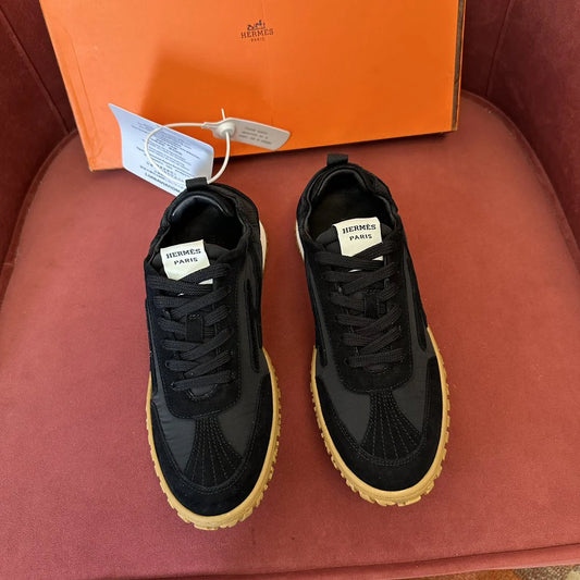 HERMES SNEAKER