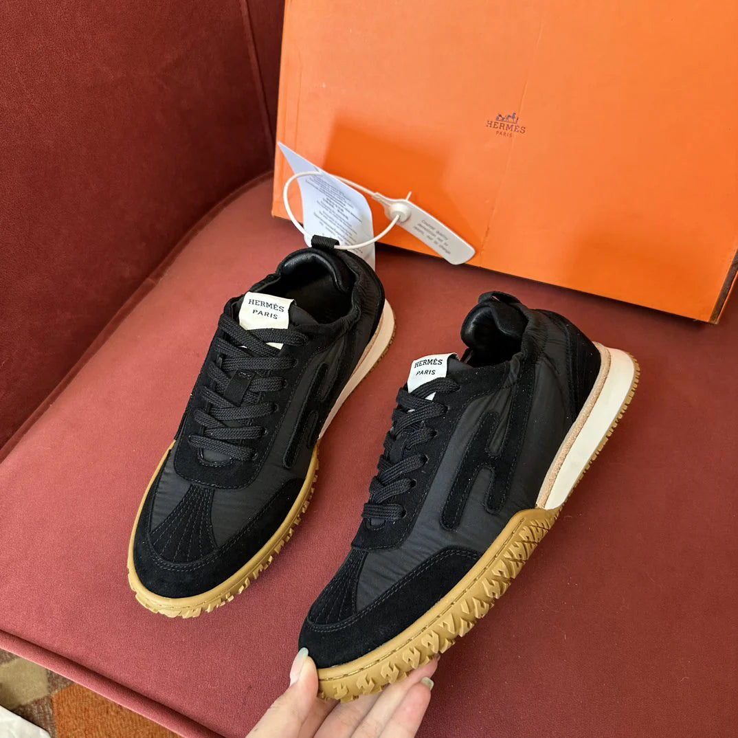 HERMES SNEAKER
