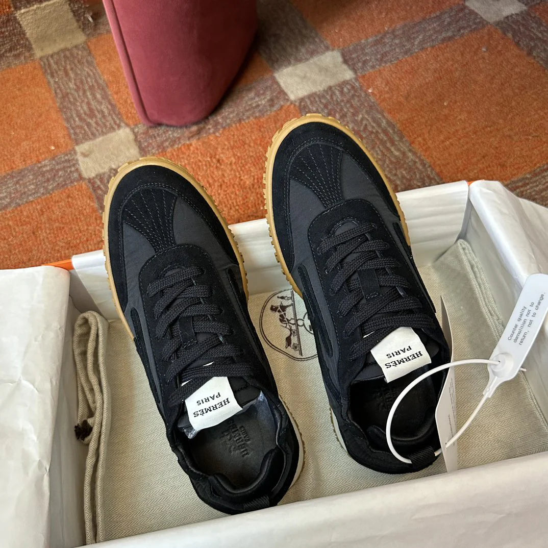 HERMES SNEAKER