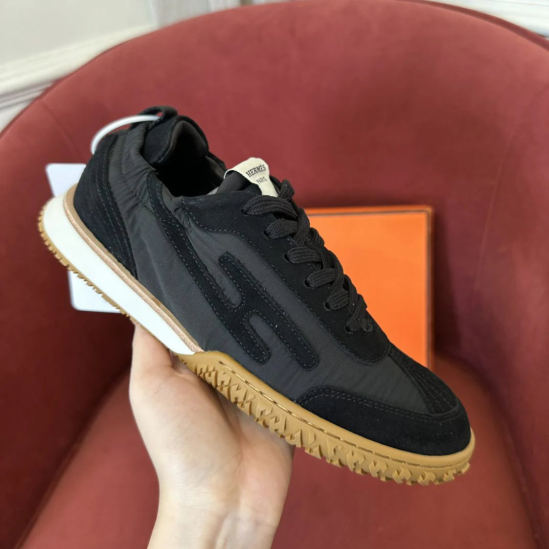 HERMES SNEAKER