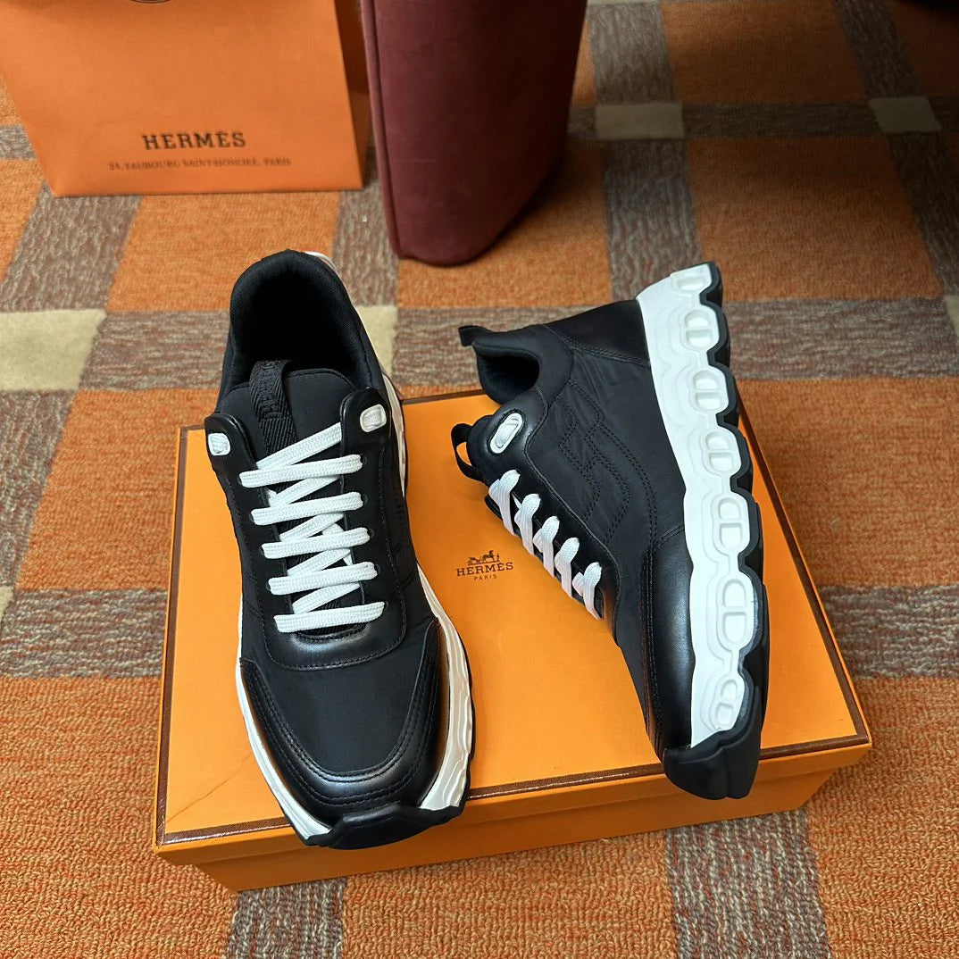 HERMES SNEAKER