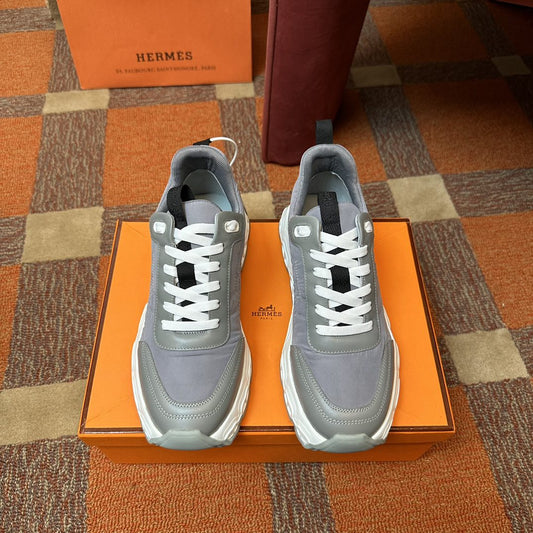 HERMES SNEAKER
