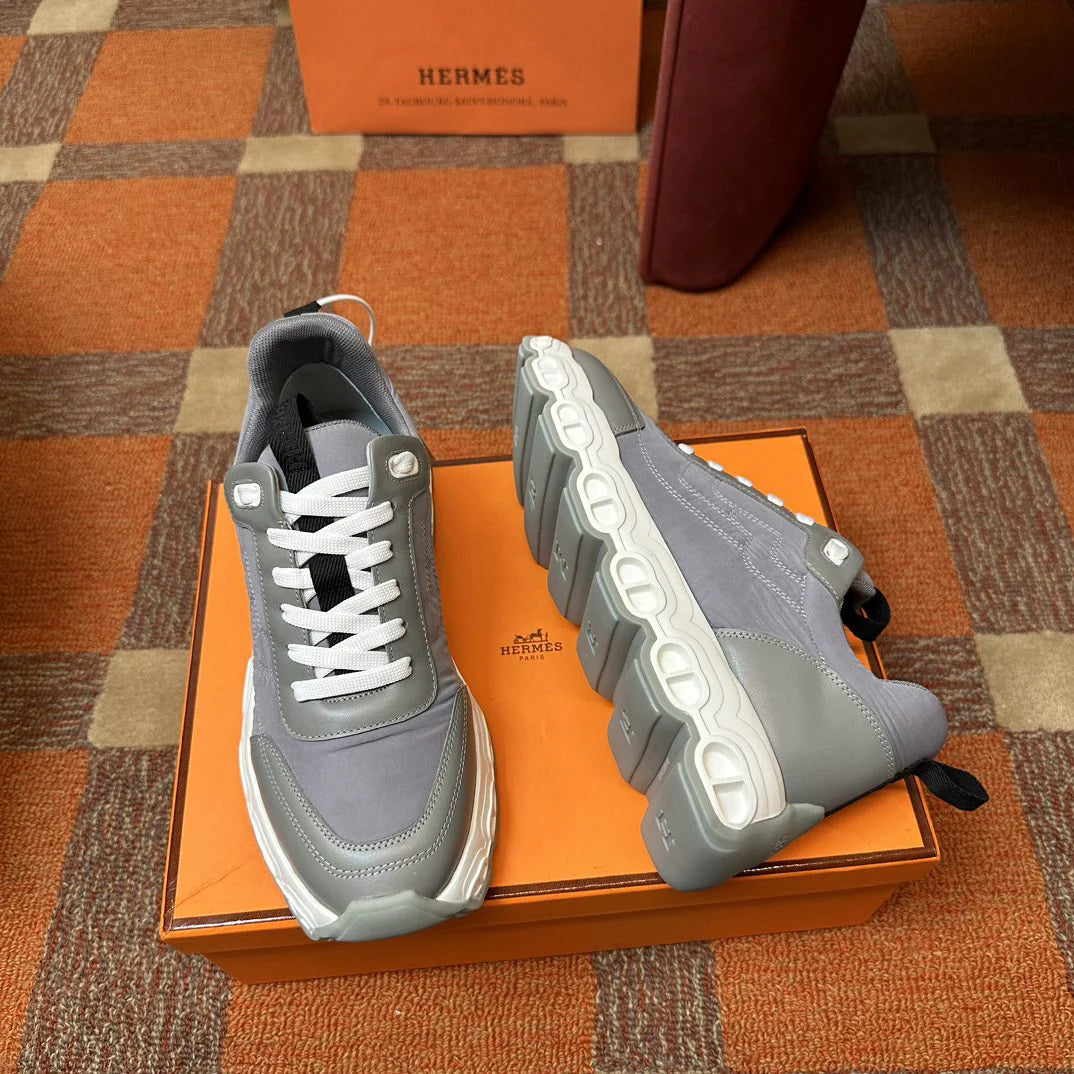 HERMES SNEAKER