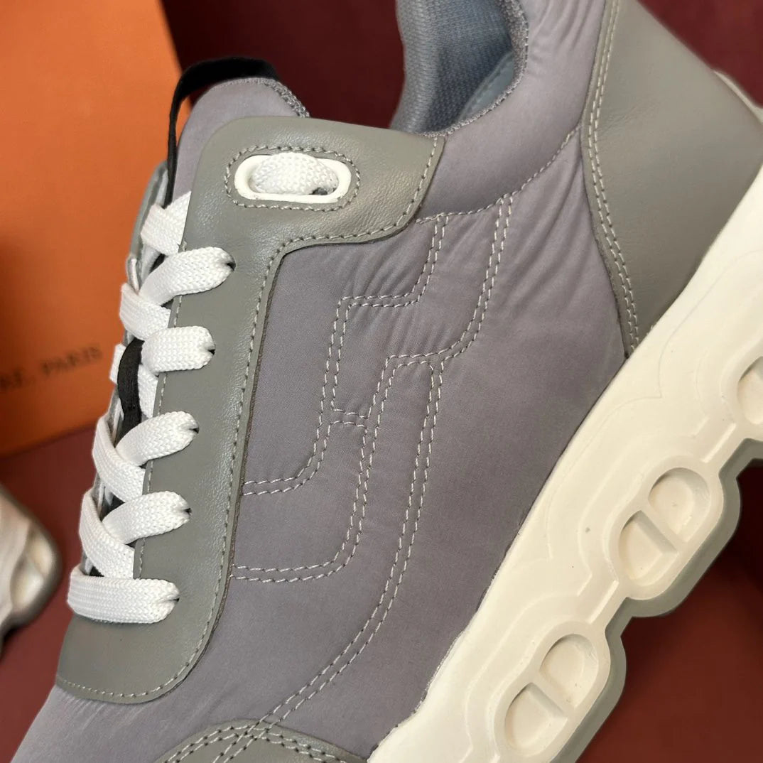 HERMES SNEAKER