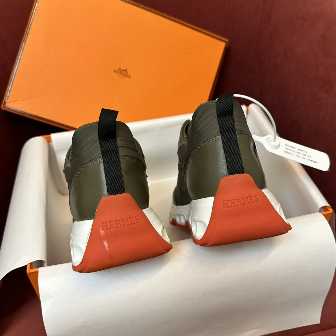 HERMES SNEAKER