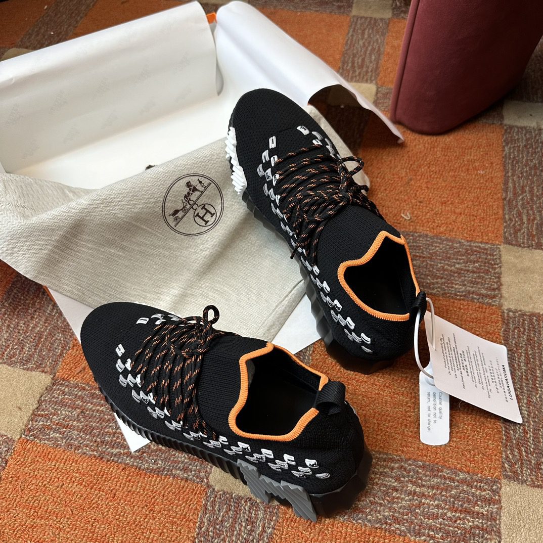 HERMES SNEAKER
