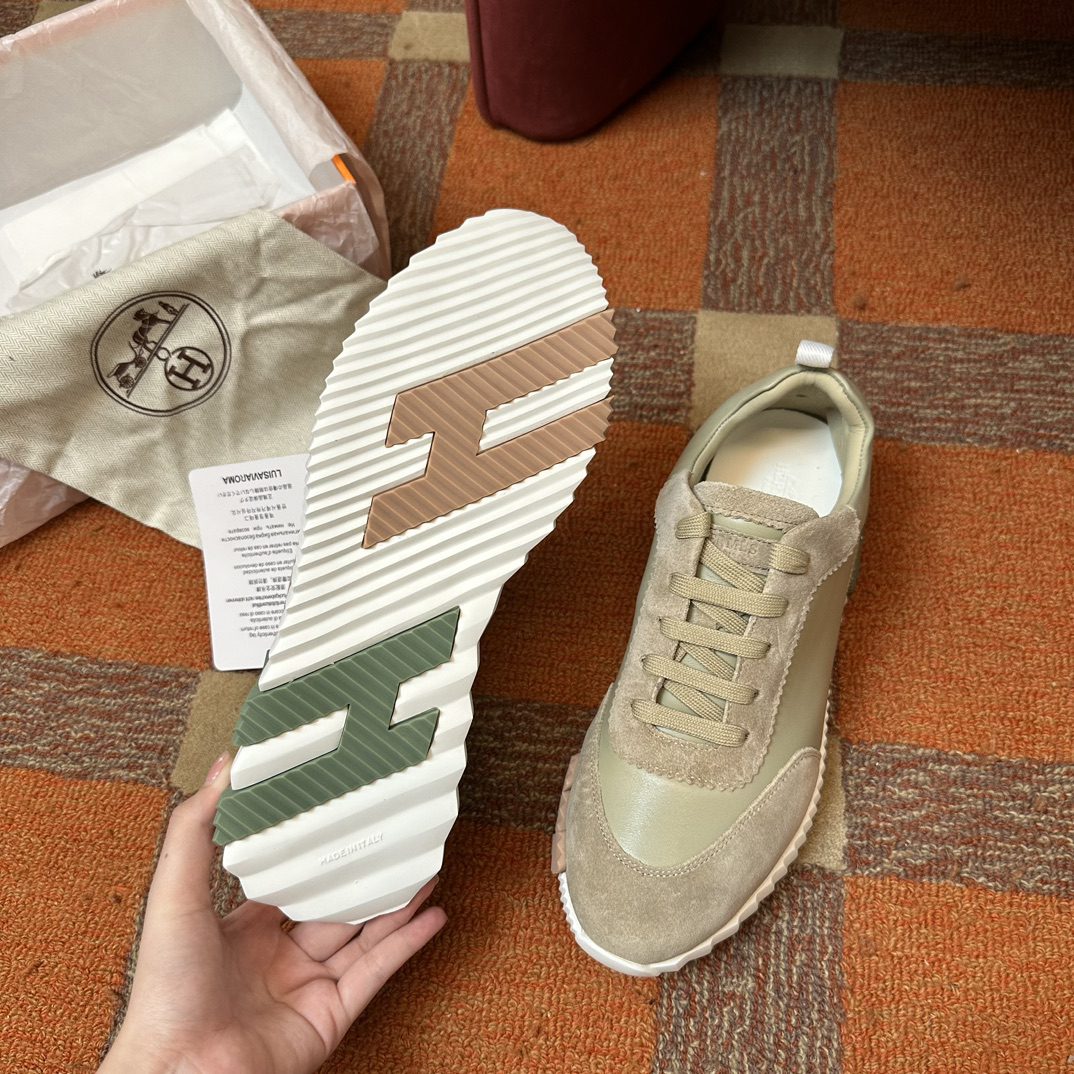 HERMES SNEAKER