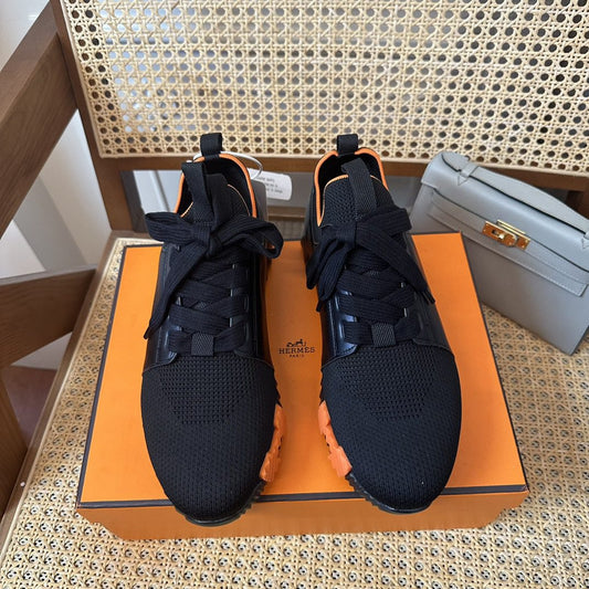 HERMES SNEAKER