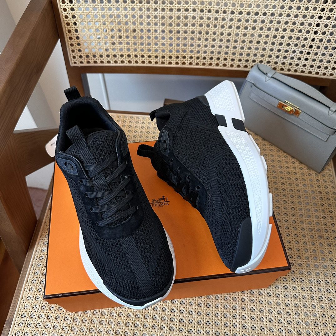 HERMES SNEAKER