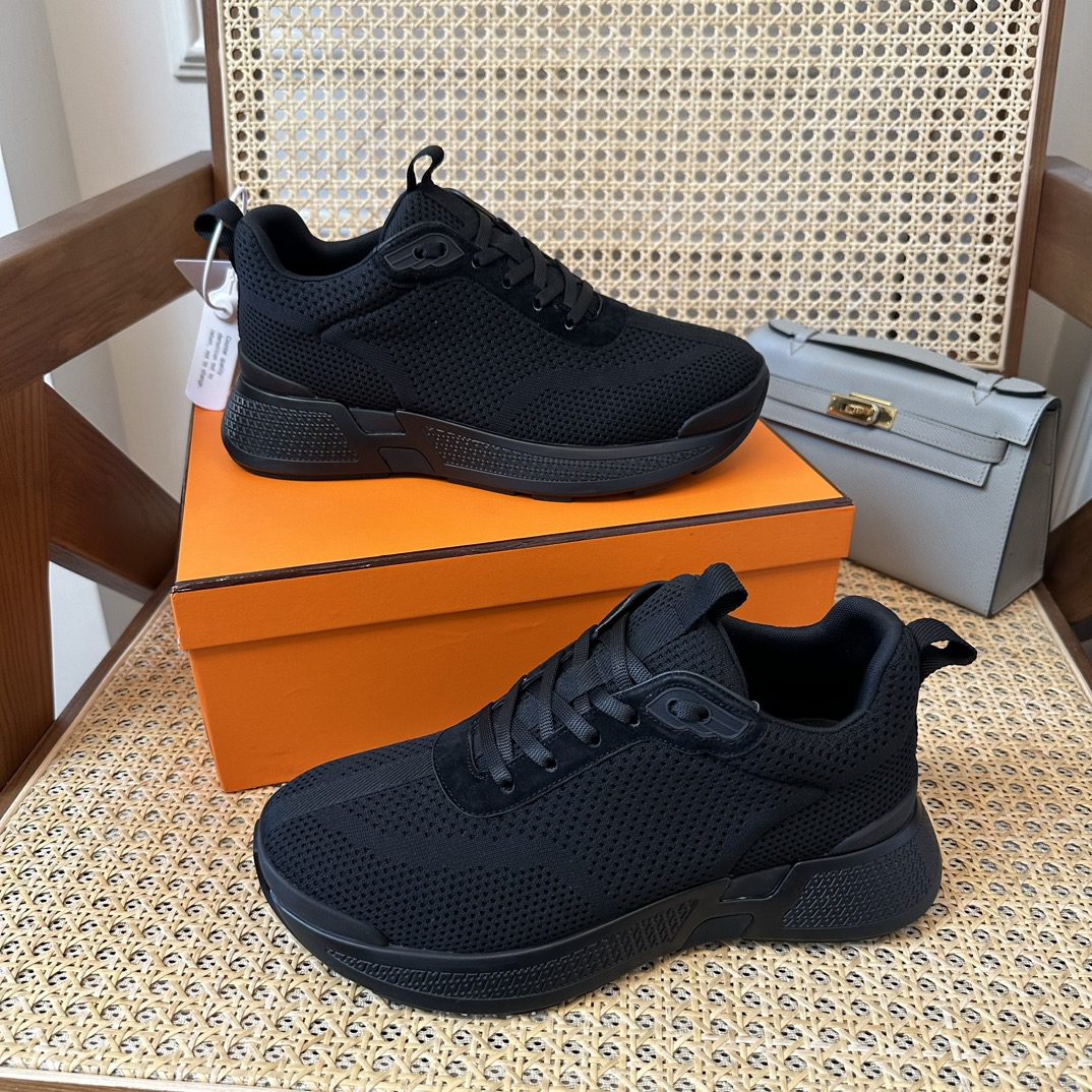 HERMES SNEAKER