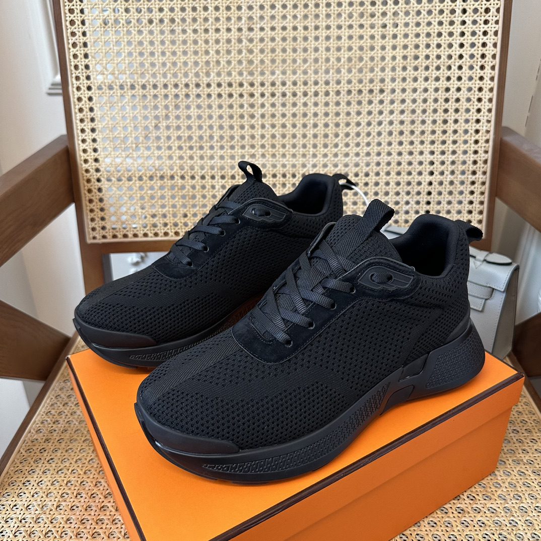 HERMES SNEAKER